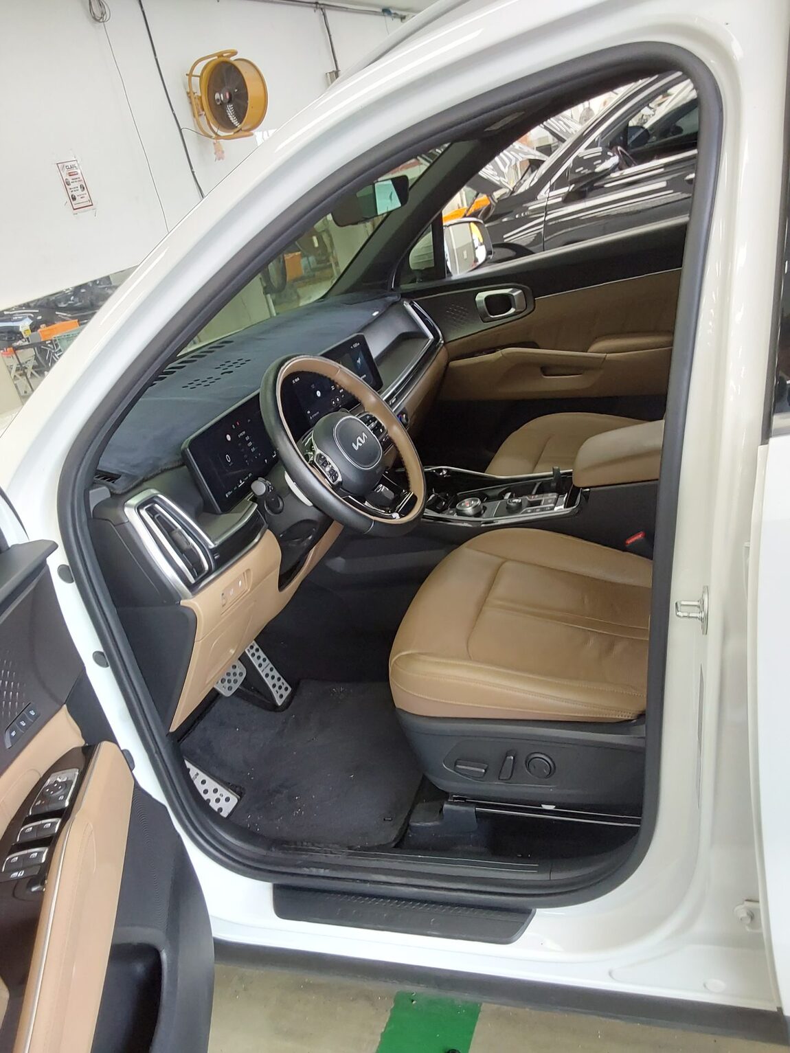 KIA THE NEW SORENTO HYBRID (MQ4) 1.6 HEV 2WD NOBLESSE 2025 - zdjęcie 10