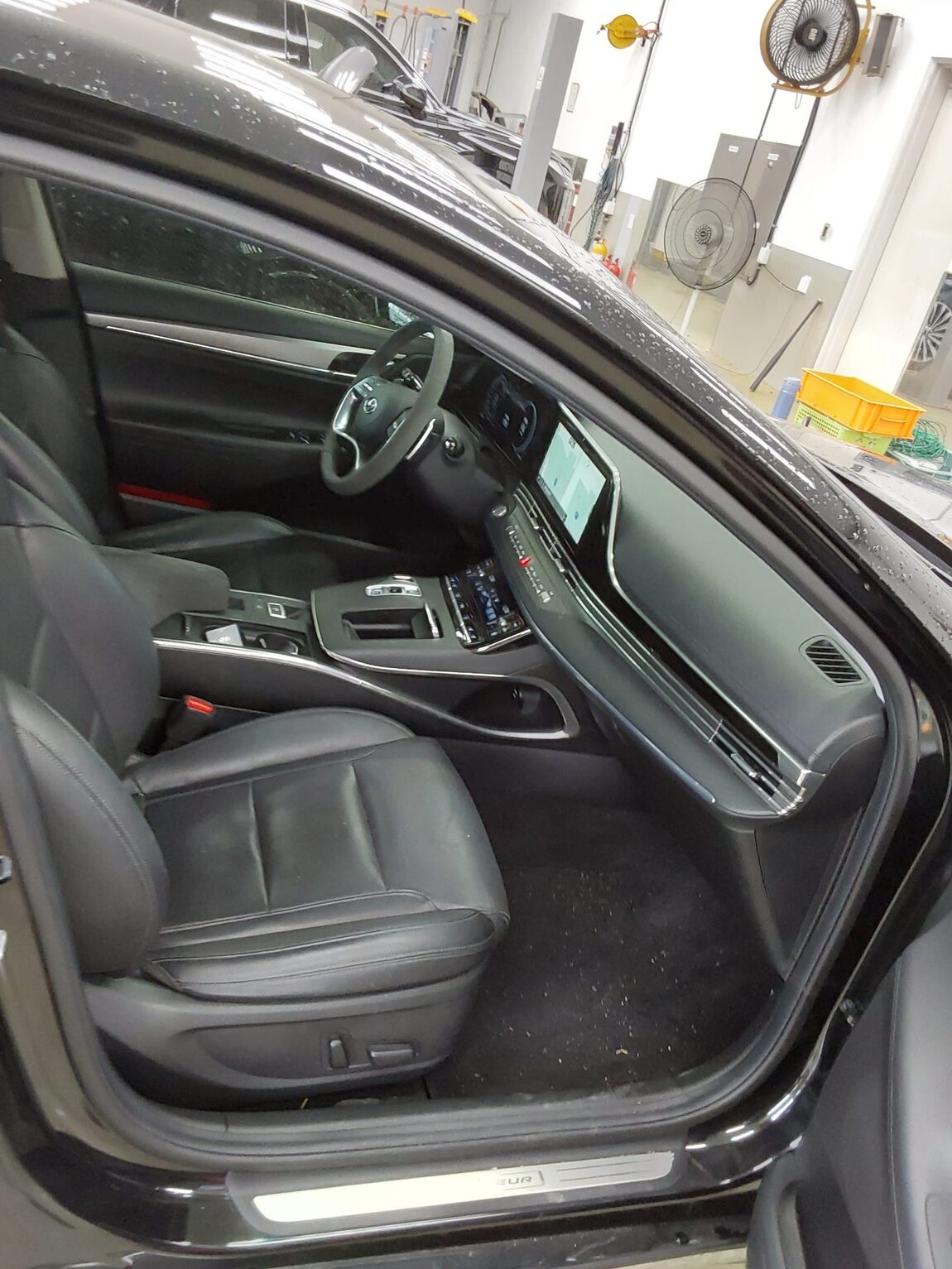 HYUNDAI THE NEW GRANDEUR IG GASOLINE 3.3 LE BLANC 2022 - zdjęcie 14