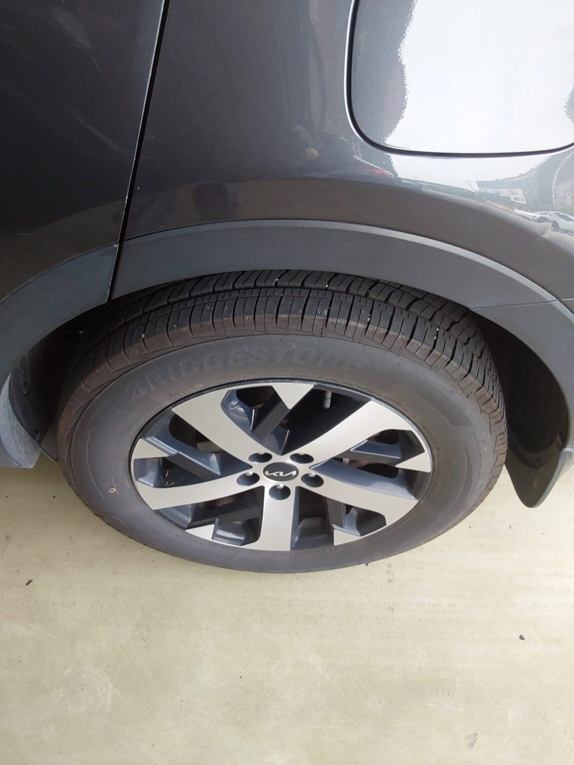 KIA NEW SORENTO (MQ4) 2.2 DIESEL 2WD PRESTIGE 2023 - zdjęcie 20