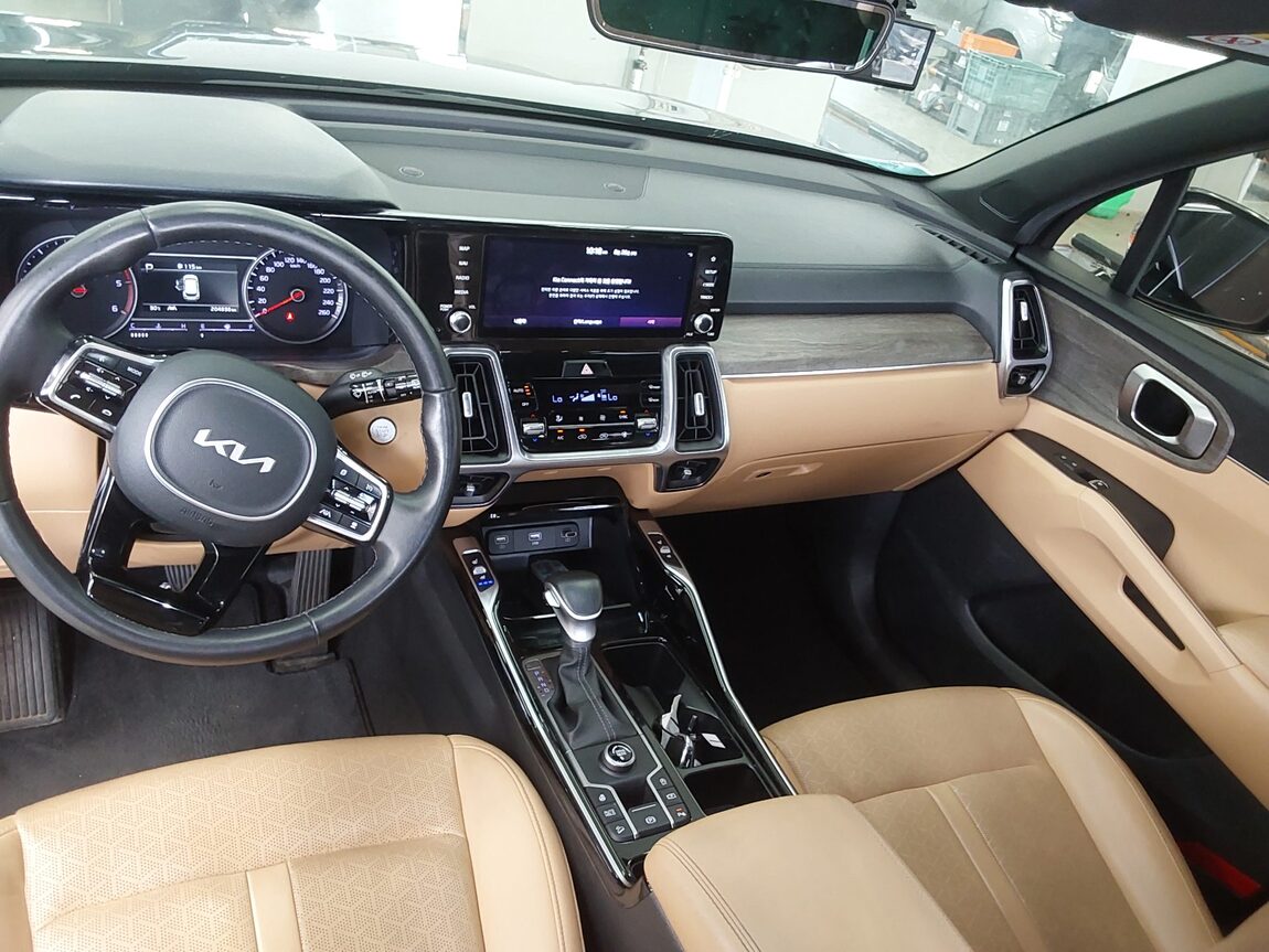 KIA NEW SORENTO (MQ4) 2.2 DIESEL 2WD PRESTIGE 2023 - zdjęcie 11