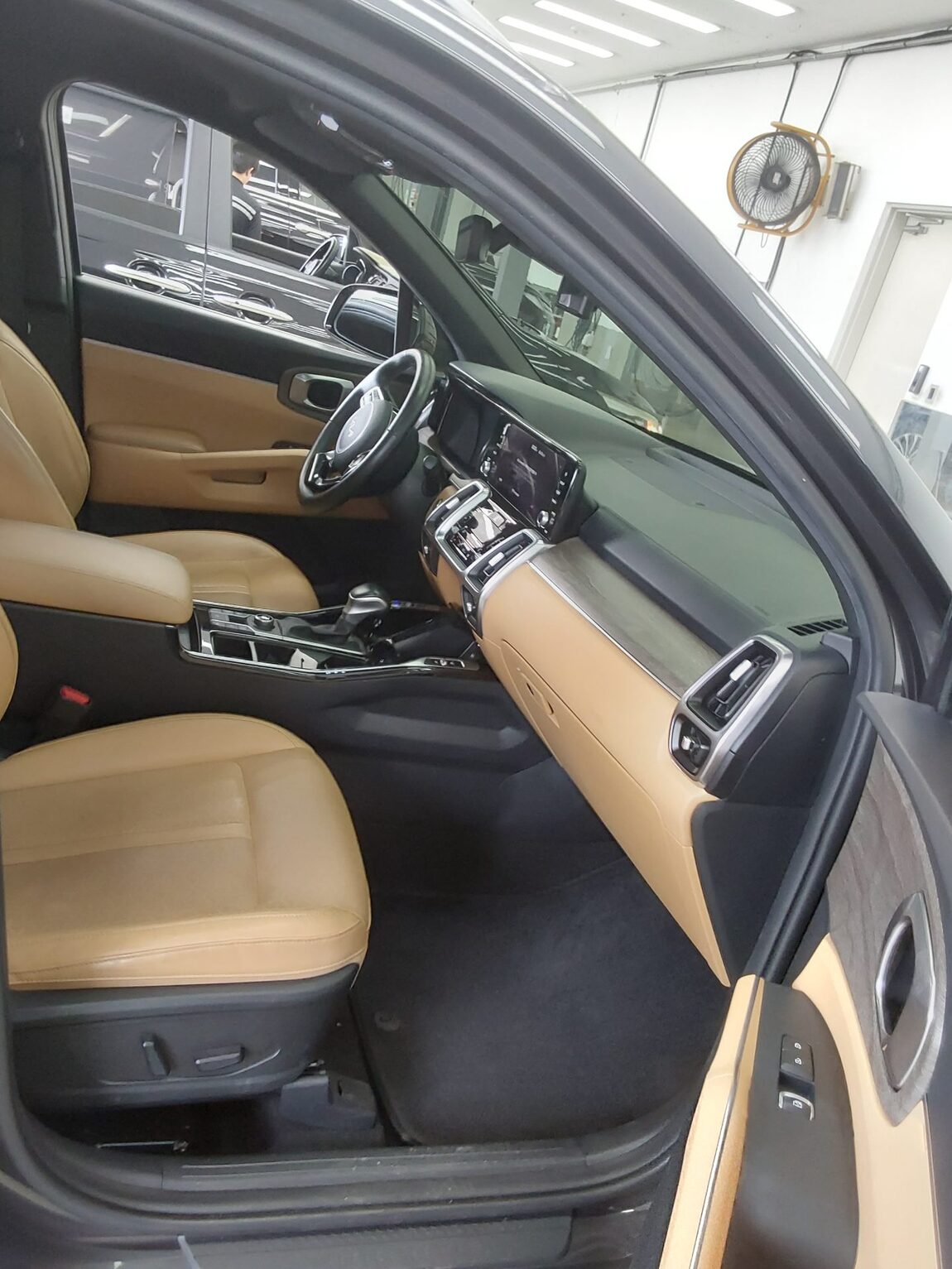 KIA NEW SORENTO (MQ4) 2.2 DIESEL 2WD PRESTIGE 2023 - zdjęcie 14