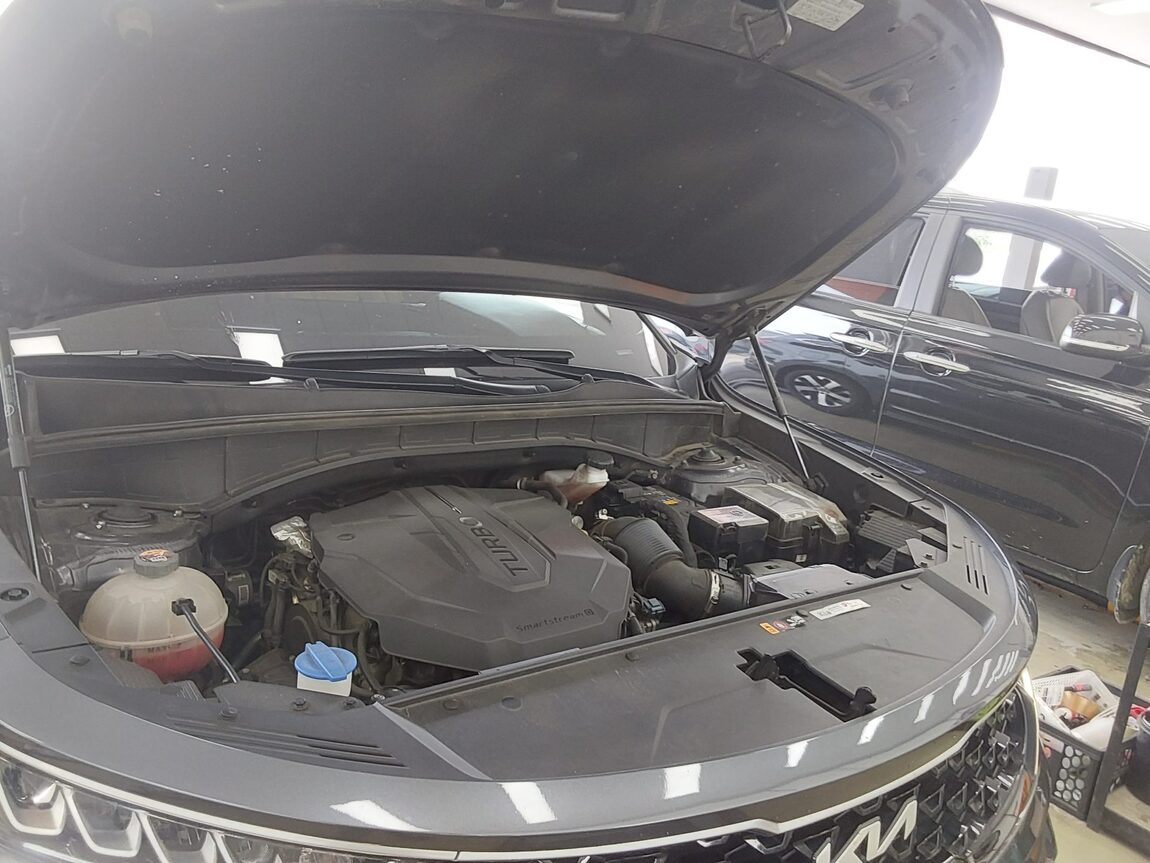 KIA NEW SORENTO (MQ4) 2.2 DIESEL 2WD PRESTIGE 2023 - zdjęcie 18