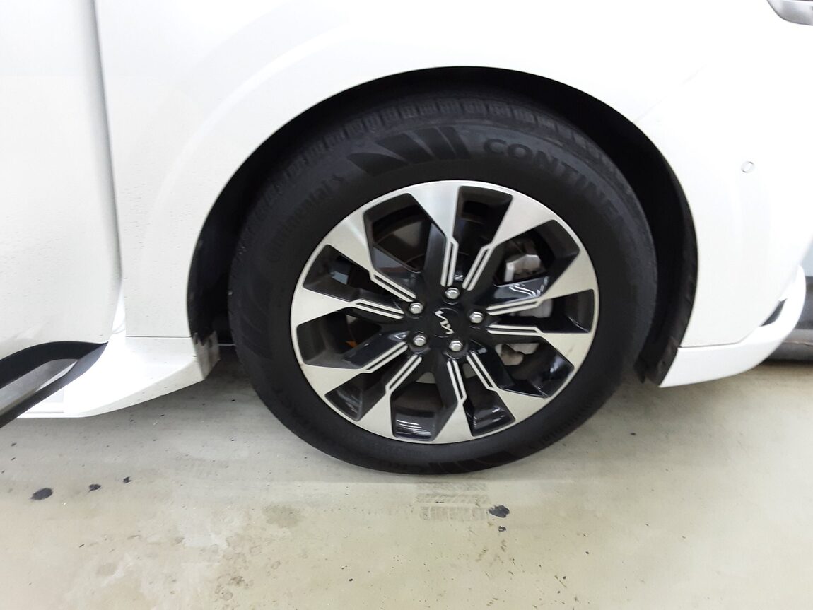 KIA NEW CARNIVAL (KA4) HI-LIMOUSINE 9-SEATER GASOLINE SIGNATURE 2022 - zdjęcie 29