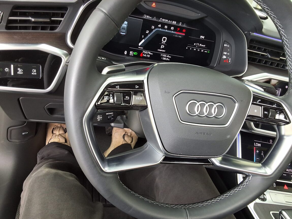 AUDI A7 (2ND GEN) 55 TFSI QUATTRO PREMIUM 2022 - zdjęcie 23