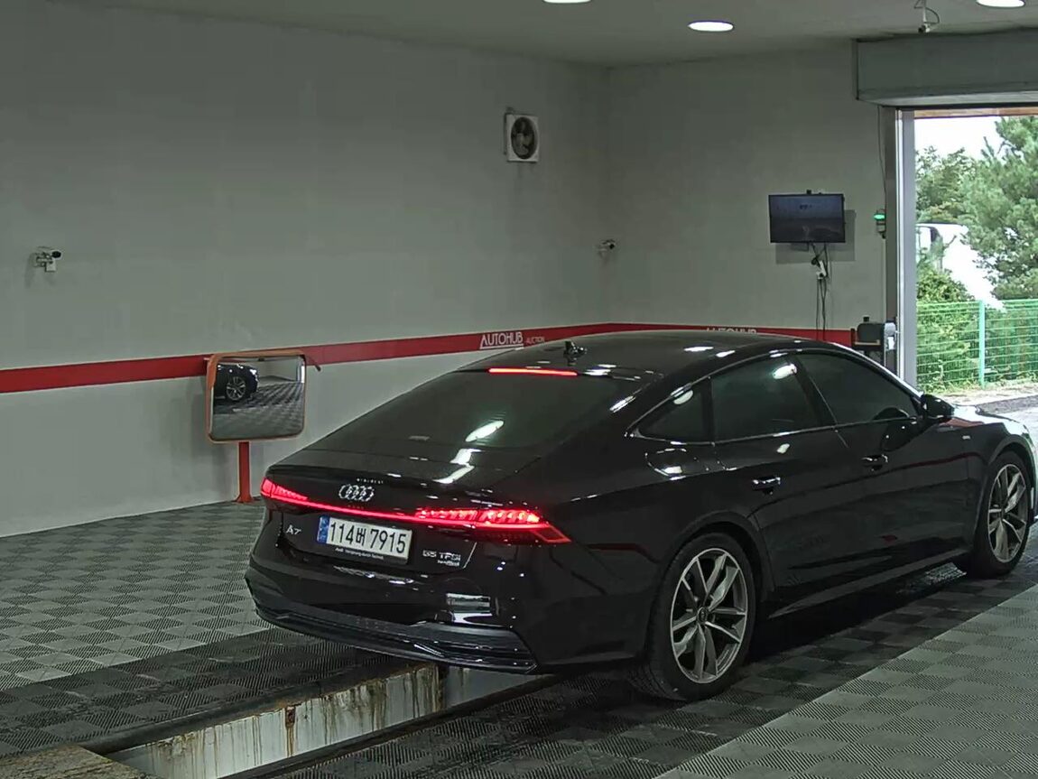 AUDI A7 (2ND GEN) 55 TFSI QUATTRO PREMIUM 2022 - zdjęcie 5