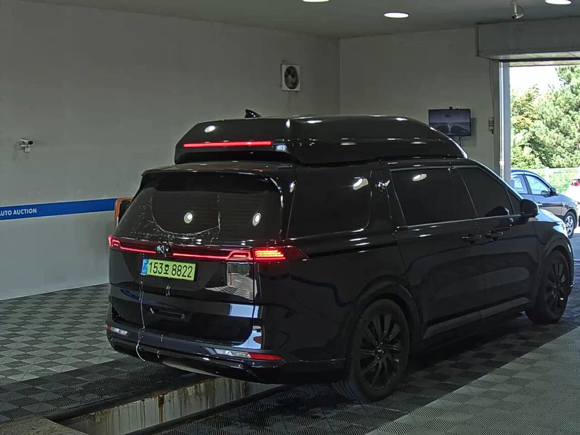 KIA NEW CARNIVAL (KA4) HI-LIMOUSINE SPECIAL BODY NOBLE KLASSE L9 2021 - zdjęcie 5