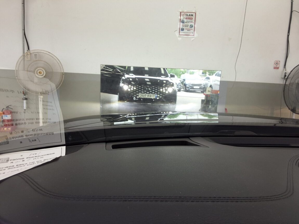 HYUNDAI THE NEW GRANDEUR IG GASOLINE 2.5 LE BLANC 2023 - zdjęcie 17