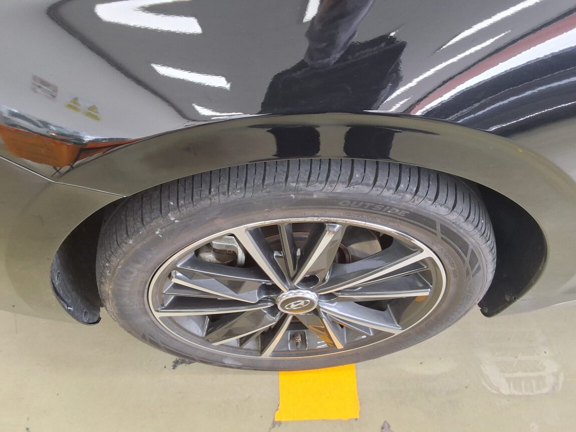 HYUNDAI THE NEW GRANDEUR IG GASOLINE 2.5 LE BLANC 2023 - zdjęcie 23