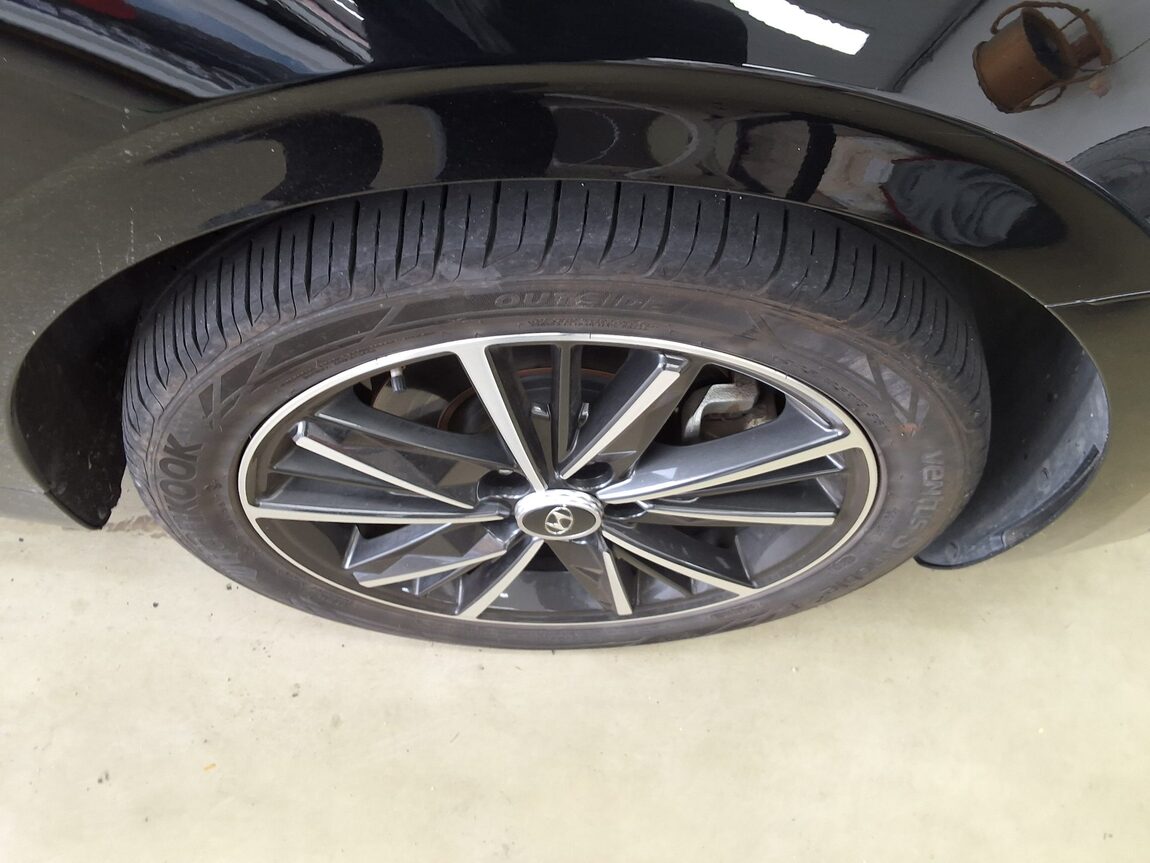 HYUNDAI THE NEW GRANDEUR IG GASOLINE 2.5 LE BLANC 2023 - zdjęcie 25