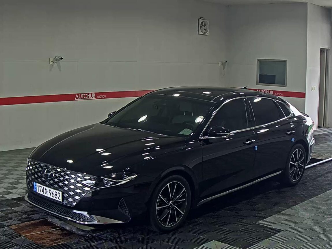 HYUNDAI THE NEW GRANDEUR IG GASOLINE 2.5 LE BLANC 2023 - zdjęcie 2