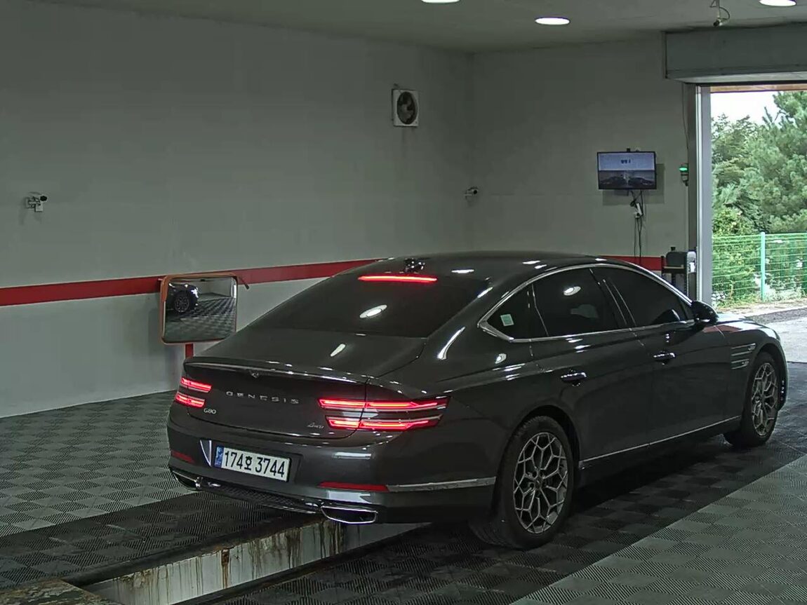 GENESIS THE ALL NEW G80 GASOLINE 2.5 AWD BASE MODEL 2023 - zdjęcie 5