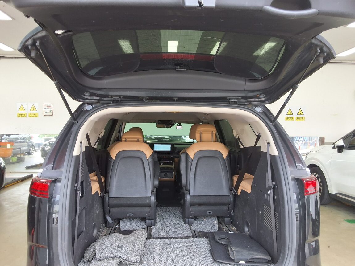 KIA THE NEW CARNIVAL (KA4) 9-SEATER DIESEL PRESTIGE 2022 - zdjęcie 15
