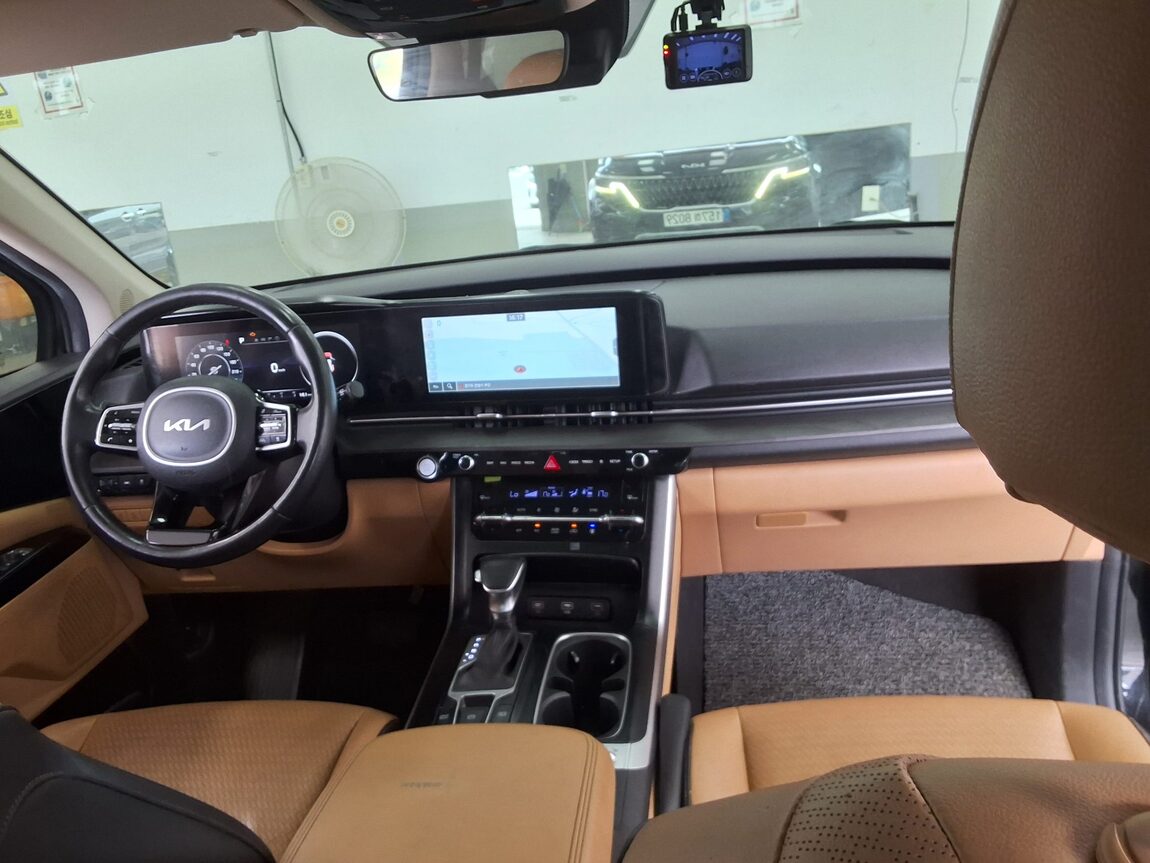 KIA THE NEW CARNIVAL (KA4) 9-SEATER DIESEL PRESTIGE 2022 - zdjęcie 11