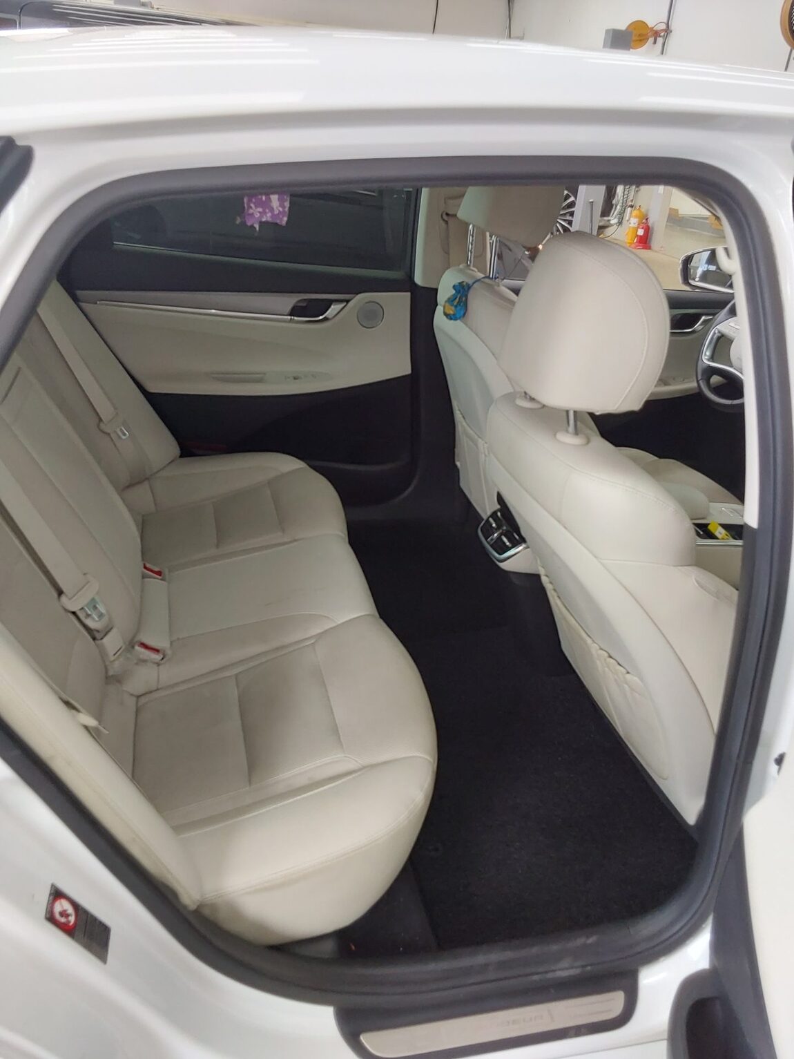 HYUNDAI THE NEW GRANDEUR IG HYBRID 2.4 HEV LE BLANC 2022 - zdjęcie 13