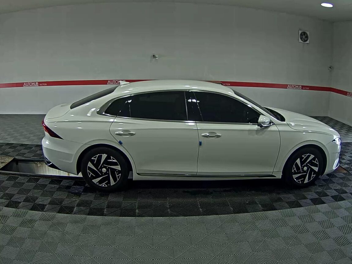 HYUNDAI THE NEW GRANDEUR IG HYBRID 2.4 HEV LE BLANC 2022 - zdjęcie 4