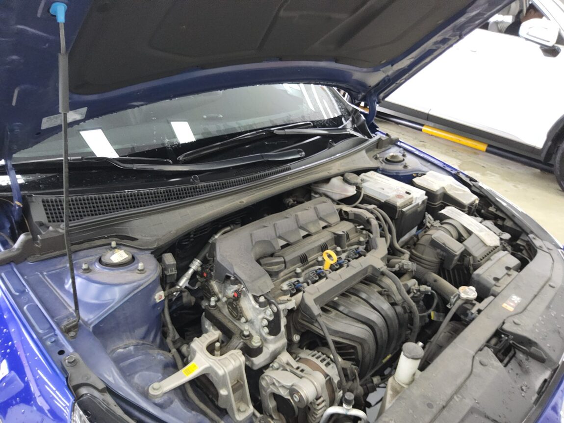 HYUNDAI AVANTE (CN7) 1.6 GASOLINE INSPIRATION 2023 - zdjęcie 19