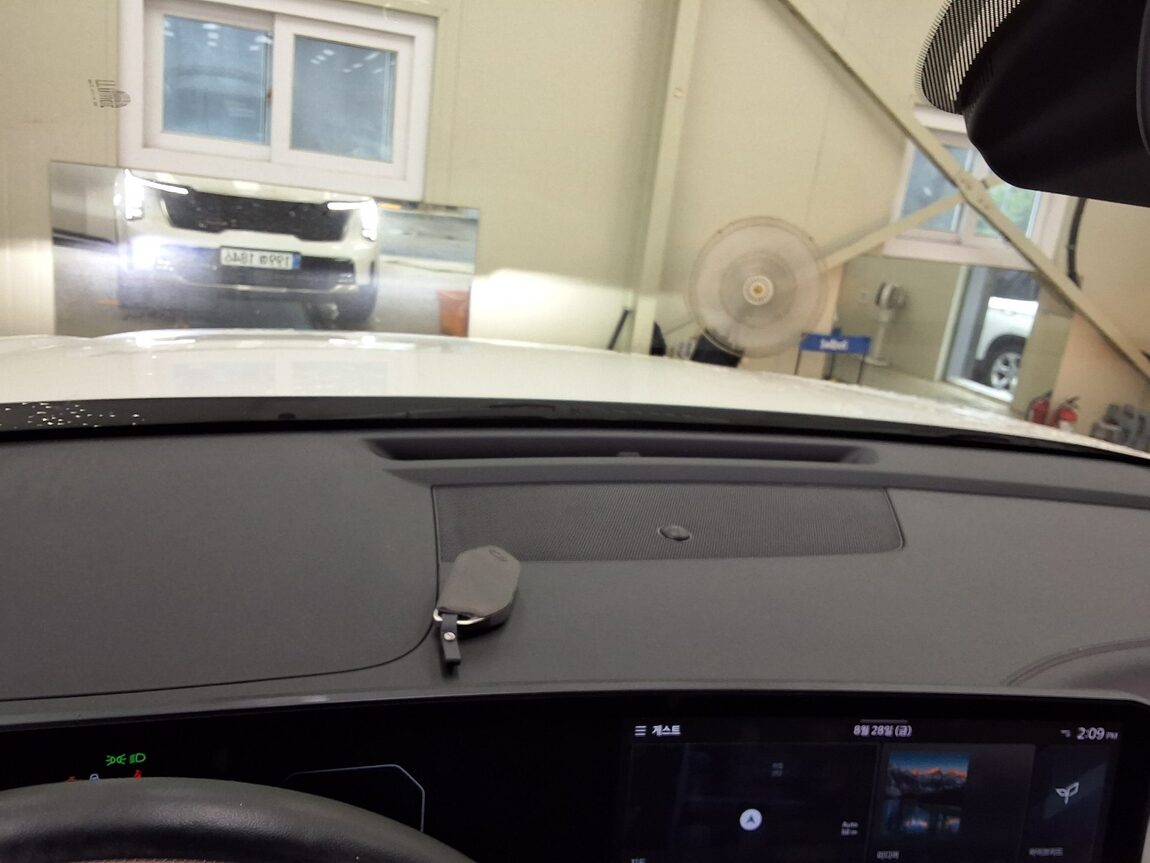 KIA THE NEW SORENTO HYBRID (MQ4) 1.6 HEV 2WD NOBLESSE 2024 - zdjęcie 24