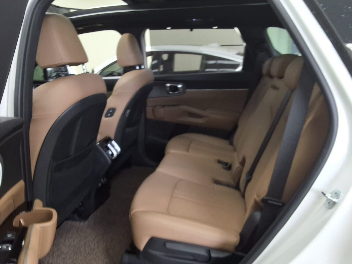 KIA THE NEW SORENTO HYBRID (MQ4) 1.6 HEV 2WD NOBLESSE 2024 - zdjęcie 13