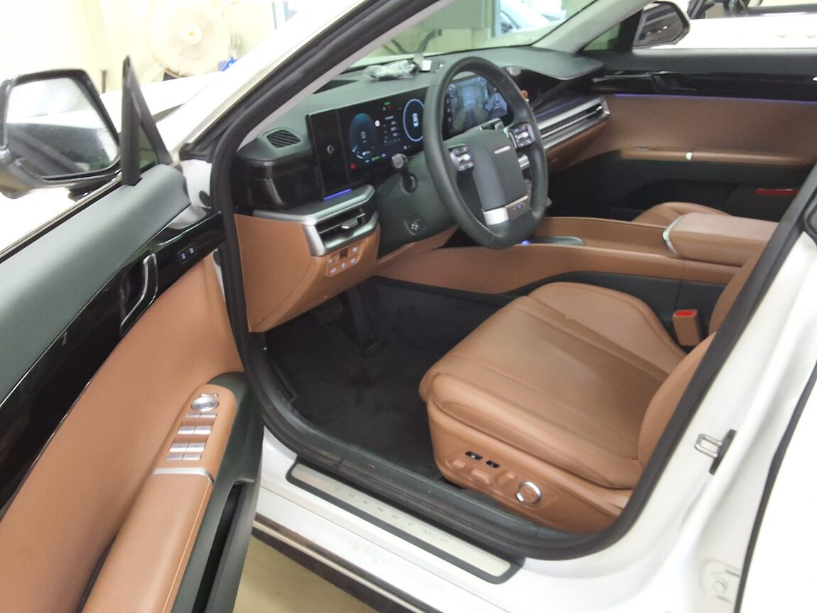 HYUNDAI THE ALL NEW GRANDEUR HYBRID 1.6 HYBRID EXCLUSIVE 2023 - zdjęcie 11