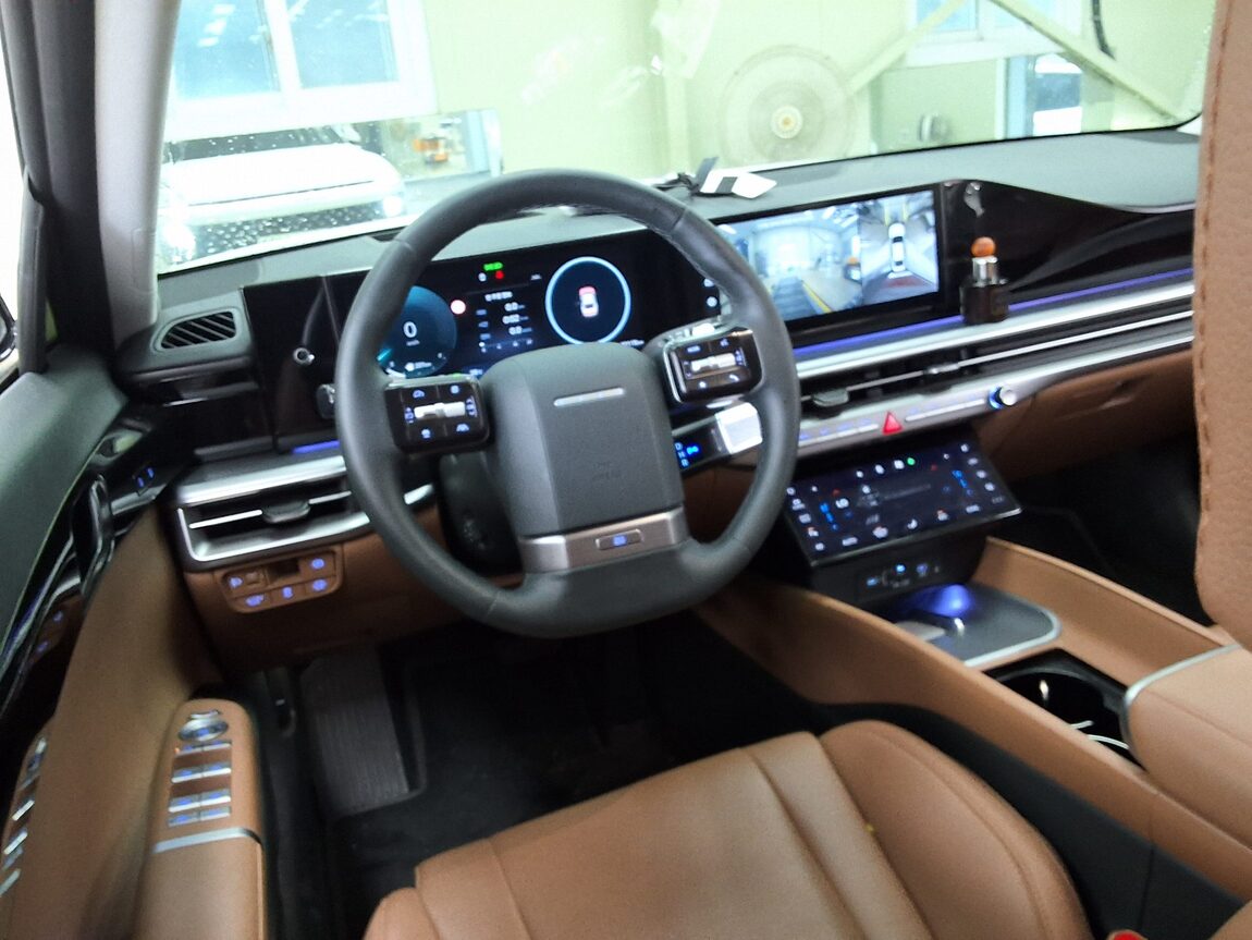 HYUNDAI THE ALL NEW GRANDEUR HYBRID 1.6 HYBRID EXCLUSIVE 2023 - zdjęcie 12