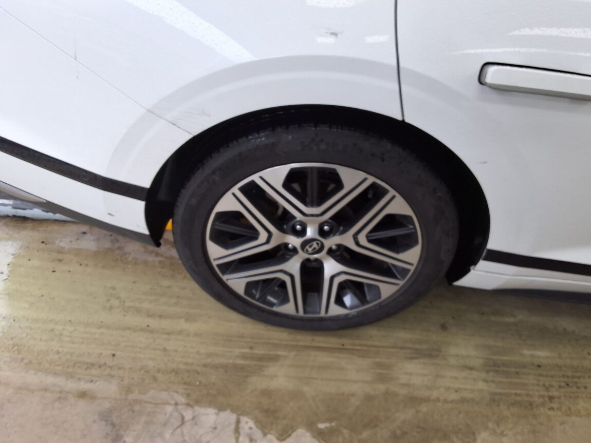 HYUNDAI THE ALL NEW GRANDEUR HYBRID 1.6 HYBRID EXCLUSIVE 2023 - zdjęcie 22