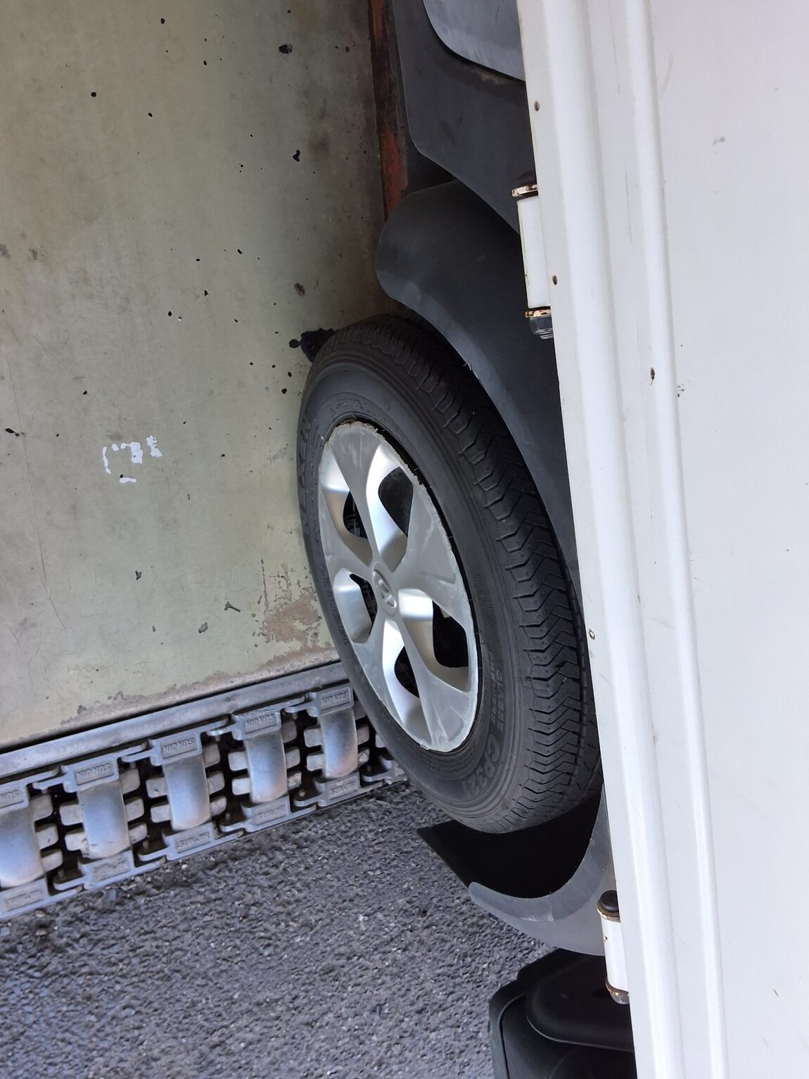 HYUNDAI PORTER II POWER GATE DOUBLE CAB 2022 - zdjęcie 23