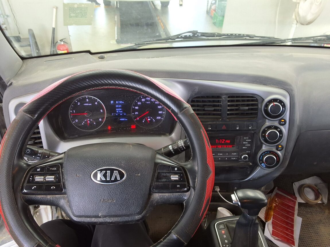 KIA THE NEW BONGO III CARGO 1 TON DOUBLE CAB EXTRA LONG WHEELBASE L 2020 - zdjęcie 10