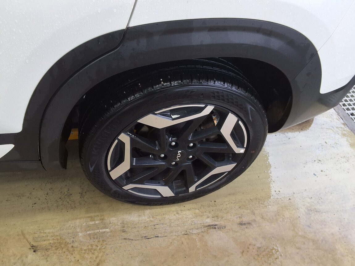 KIA THE NEW SELTOS 1.6 GASOLINE TURBO 2WD SIGNATURE 2023 - zdjęcie 23