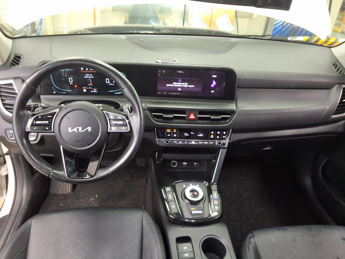 KIA THE NEW SELTOS 1.6 GASOLINE TURBO 2WD SIGNATURE 2023 - zdjęcie 11