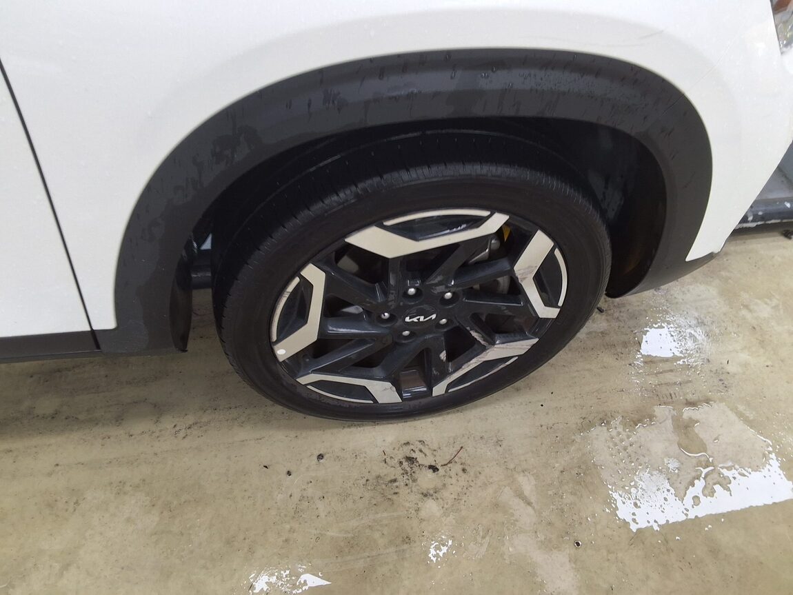 KIA THE NEW SELTOS 1.6 GASOLINE TURBO 2WD SIGNATURE 2023 - zdjęcie 24