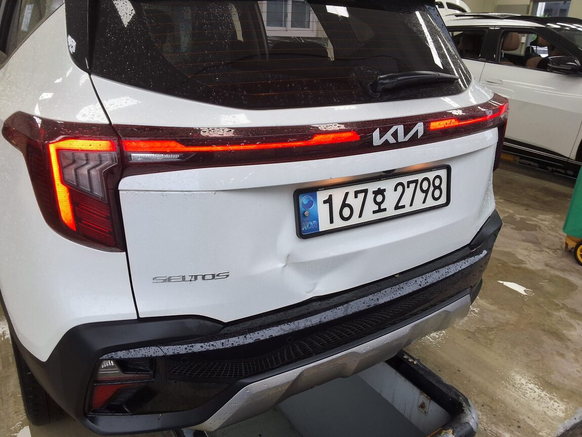 KIA THE NEW SELTOS 1.6 GASOLINE TURBO 2WD SIGNATURE 2023 - zdjęcie 27