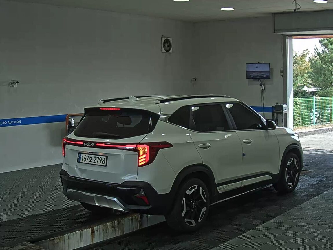 KIA THE NEW SELTOS 1.6 GASOLINE TURBO 2WD SIGNATURE 2023 - zdjęcie 5