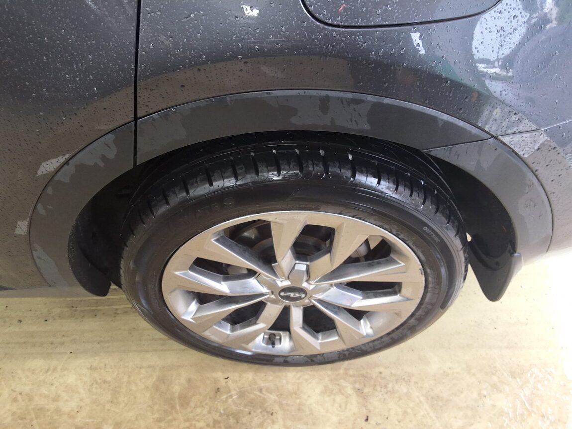KIA NEW SORENTO (MQ4) 2.5 GASOLINE 2WD NOBLESSE 2023 - zdjęcie 20