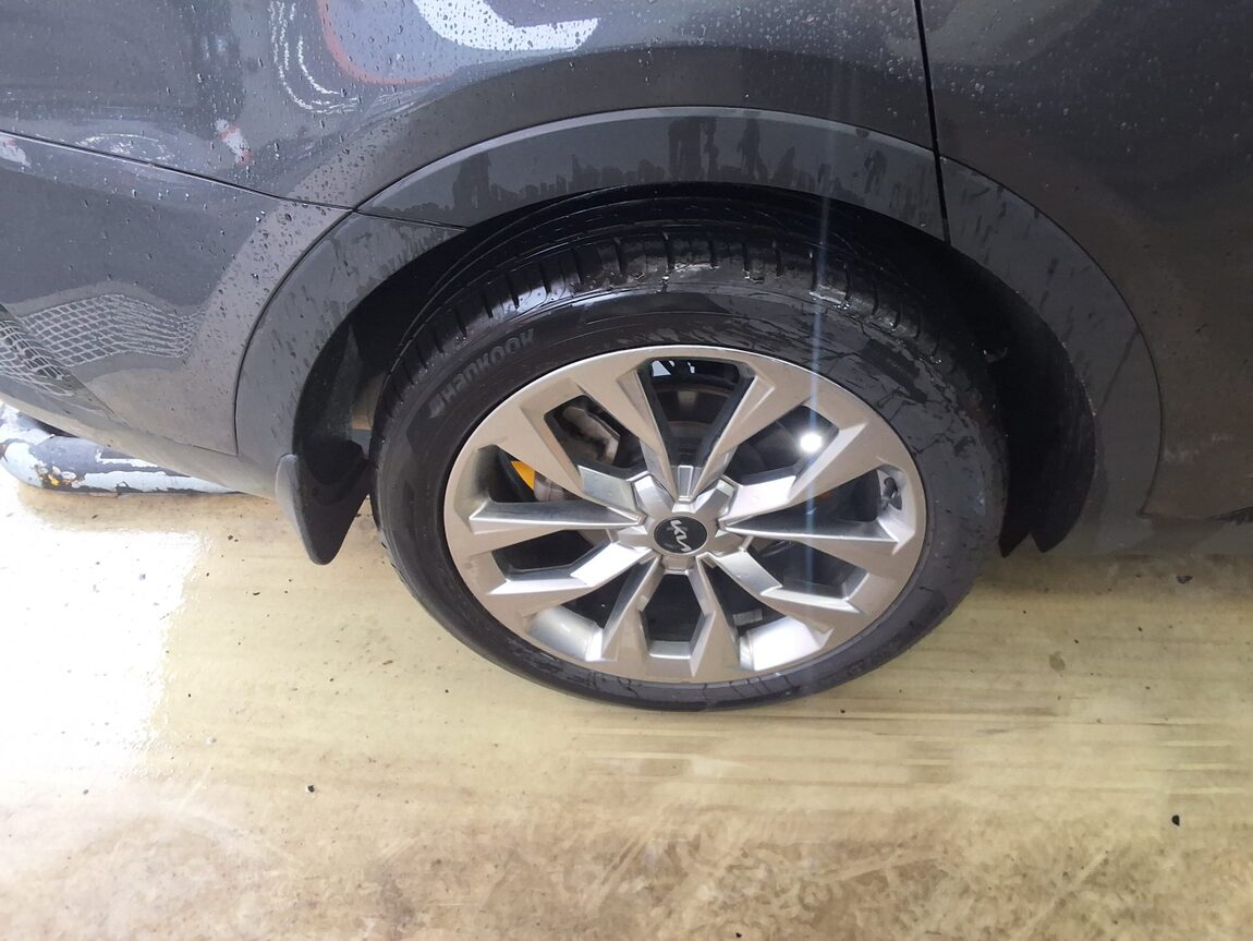 KIA NEW SORENTO (MQ4) 2.5 GASOLINE 2WD NOBLESSE 2023 - zdjęcie 22