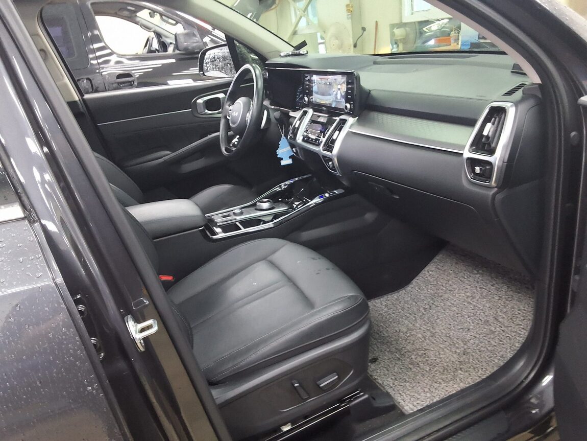 KIA NEW SORENTO (MQ4) 2.5 GASOLINE 2WD NOBLESSE 2023 - zdjęcie 15