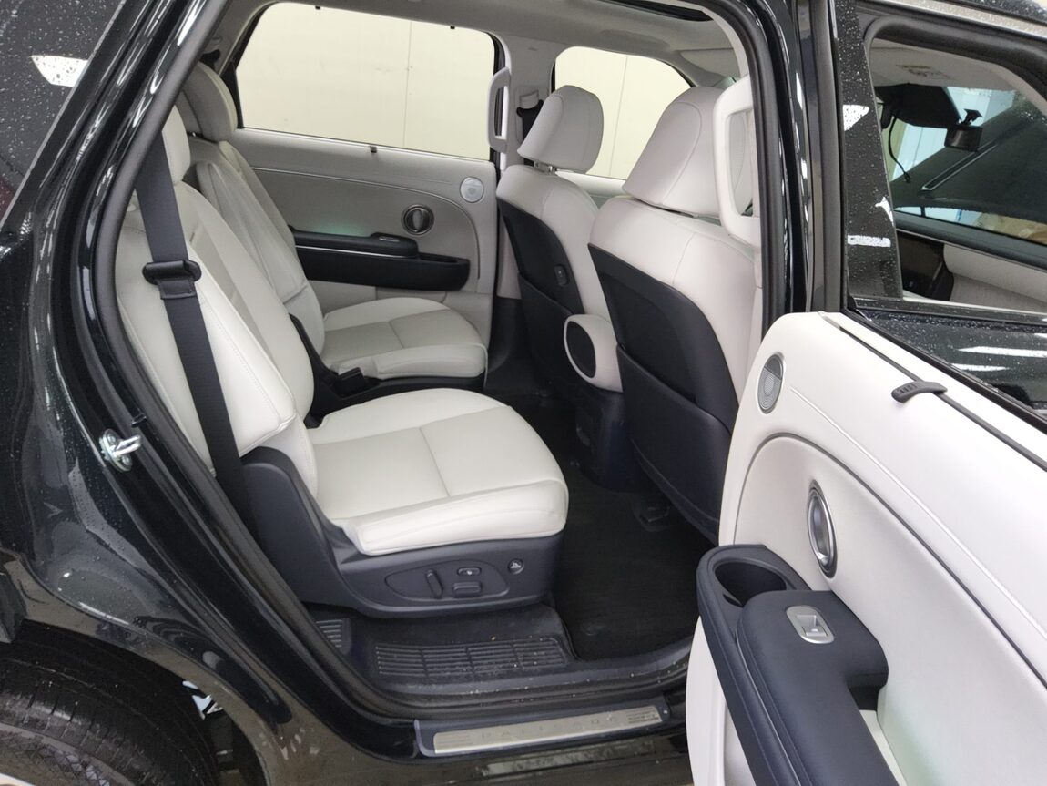 HYUNDAI THE ALL NEW PALISADE HYBRID 2.5 HEV 2WD CALLIGRAPHY 2026 - zdjęcie 13