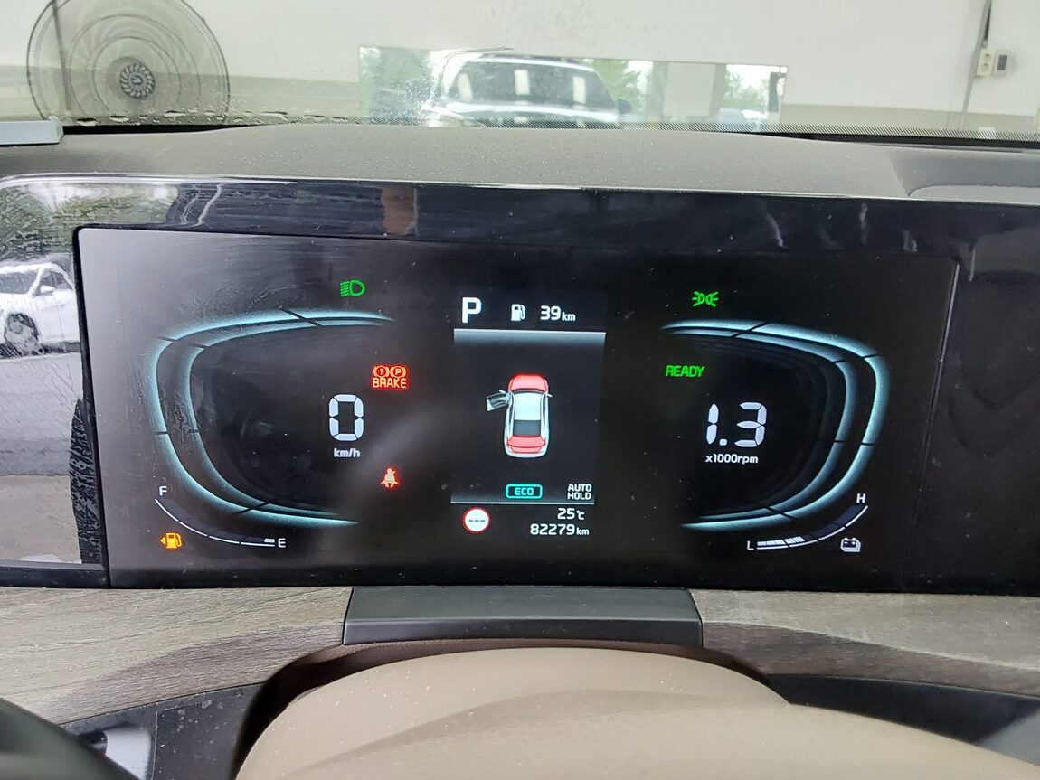 KIA K8 HYBRID HEV NOBLESSE LITE 2022 - zdjęcie 9