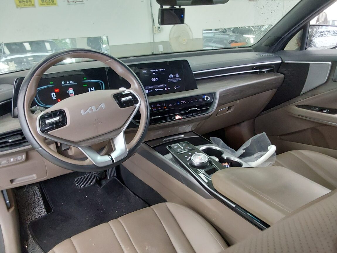 KIA K8 HYBRID HEV NOBLESSE LITE 2022 - zdjęcie 11