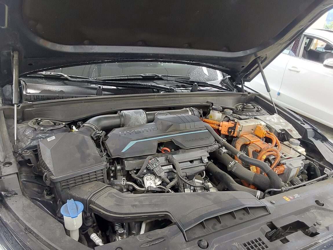 KIA K8 HYBRID HEV NOBLESSE LITE 2022 - zdjęcie 18