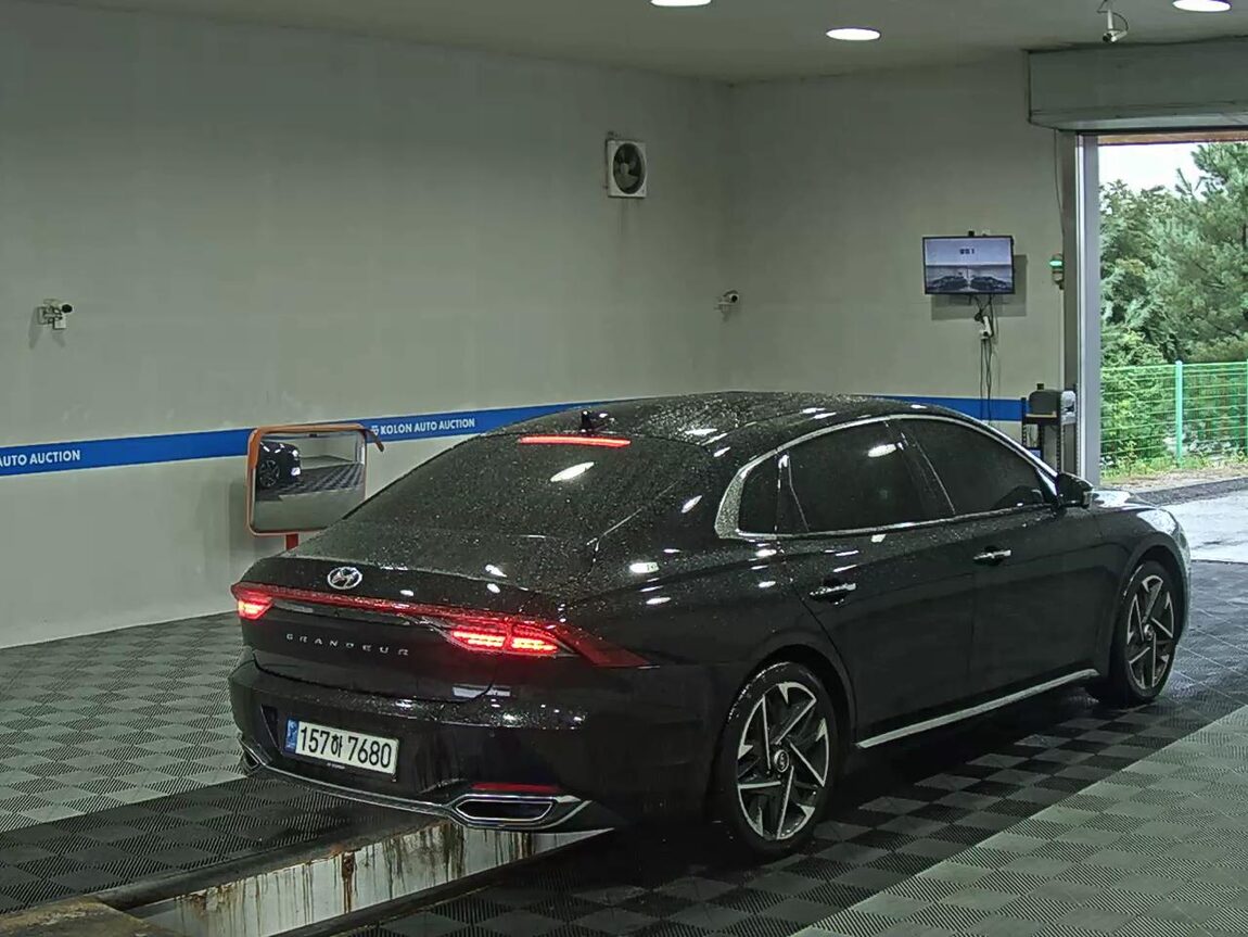 HYUNDAI THE NEW GRANDEUR IG LPi 3.0 EXCLUSIVE 2022 - zdjęcie 5