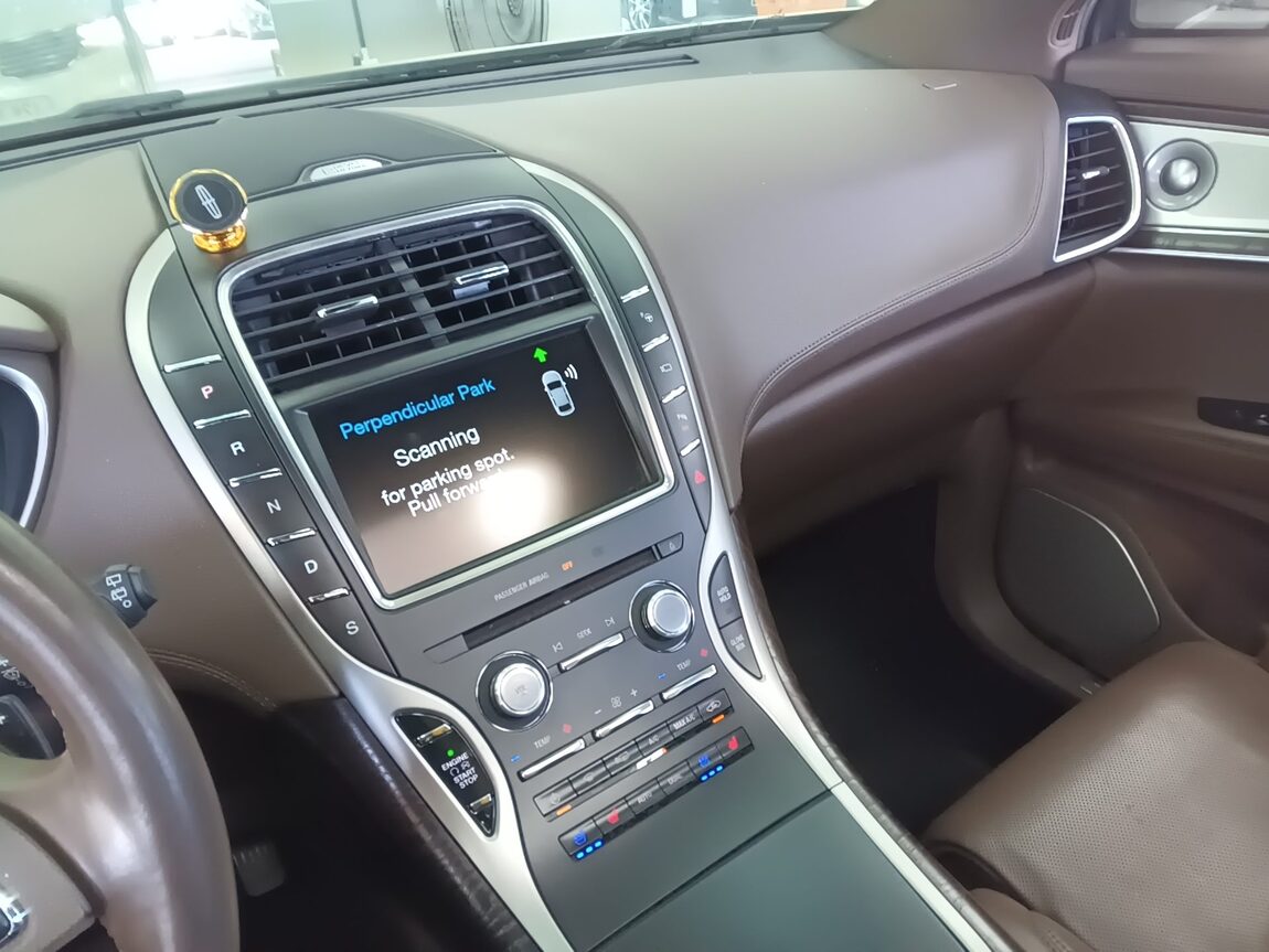 LINCOLN ALL NEW MKX 2.7 RESERVE 2016 - zdjęcie 11