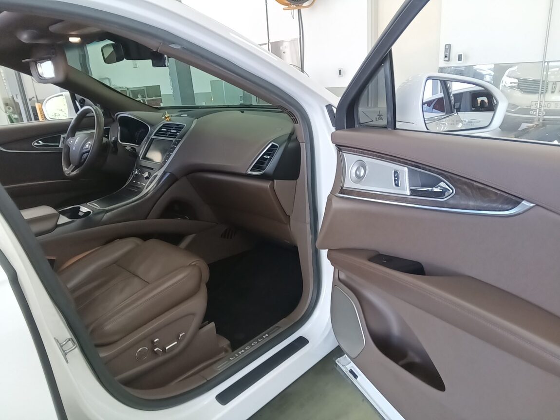 LINCOLN ALL NEW MKX 2.7 RESERVE 2016 - zdjęcie 7