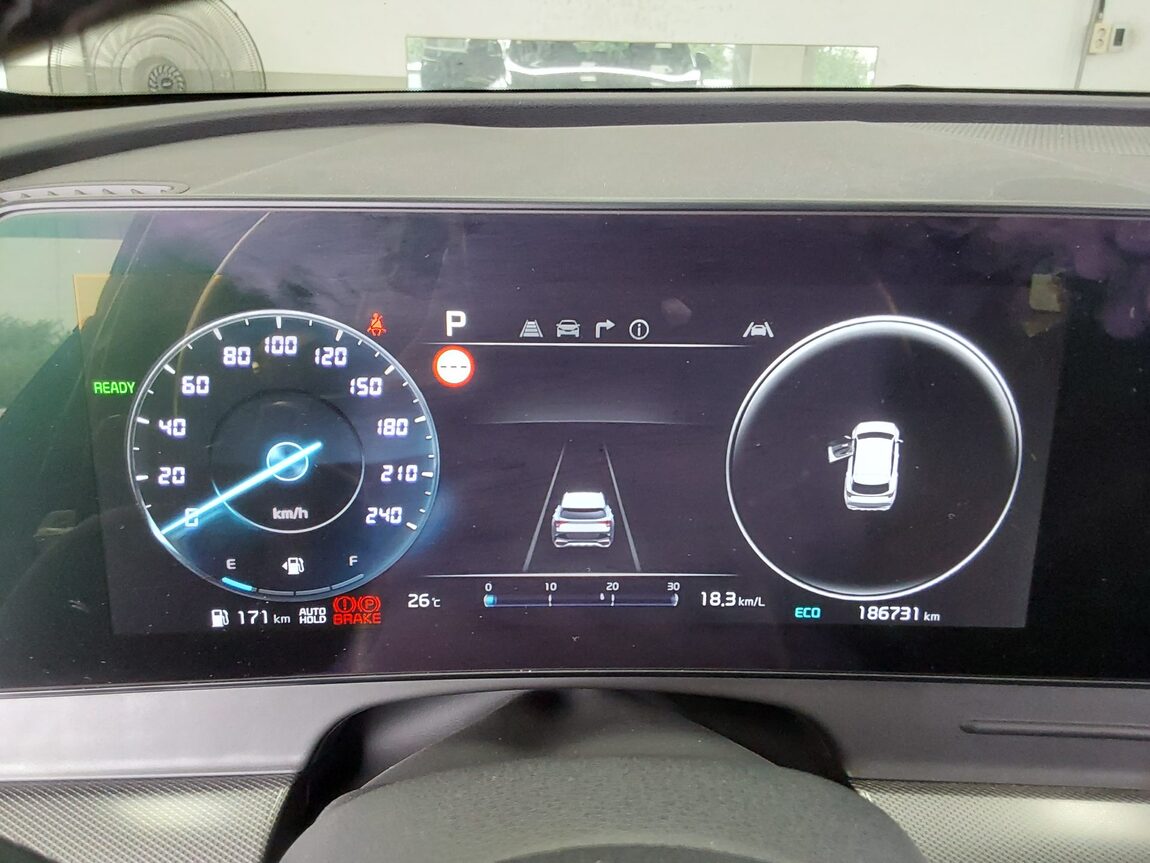 KIA THE ALL NEW SPORTAGE HYBRID 1.6 HEV PRESTIGE 2022 - zdjęcie 9