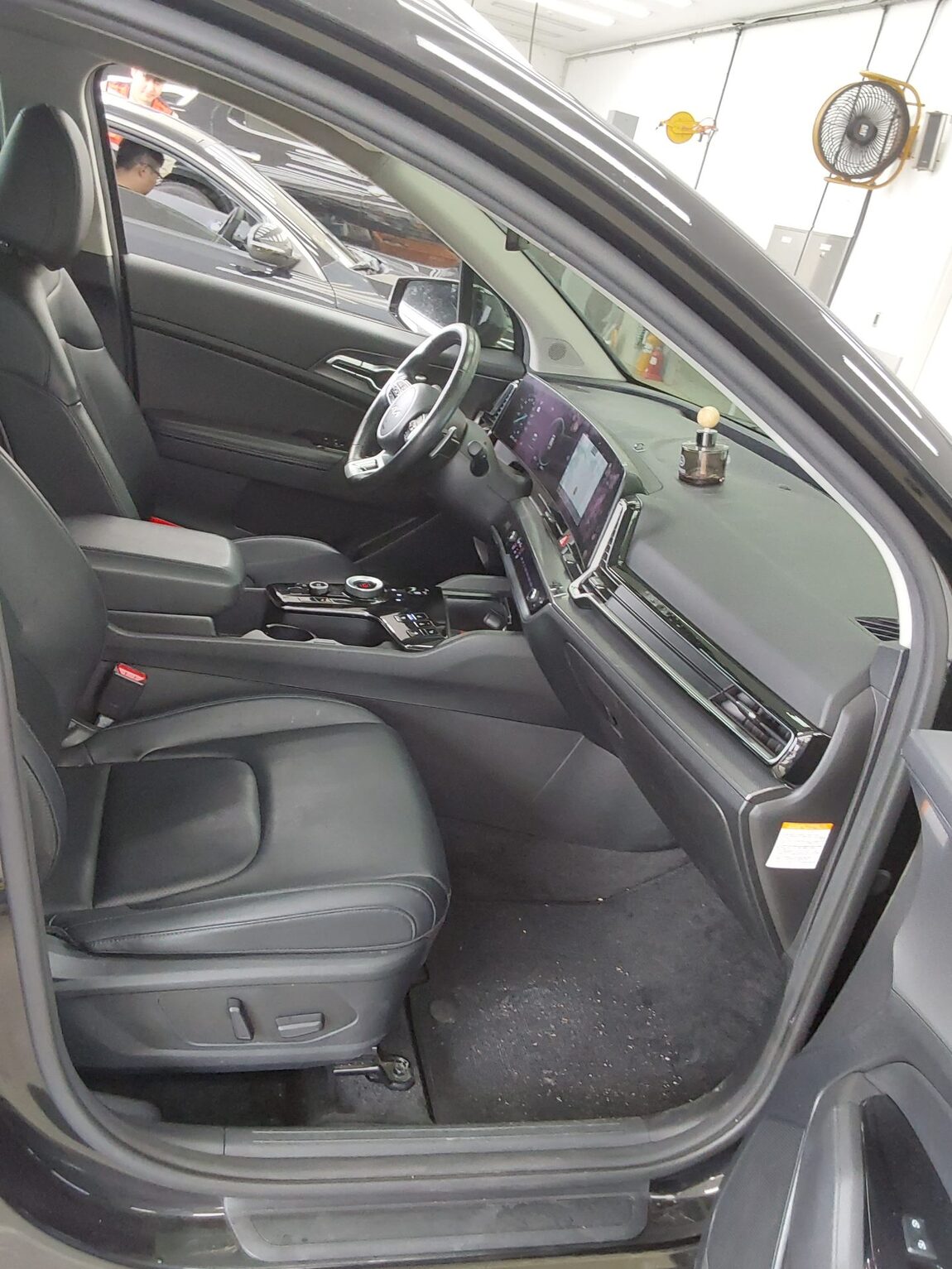 KIA THE ALL NEW SPORTAGE HYBRID 1.6 HEV PRESTIGE 2022 - zdjęcie 14
