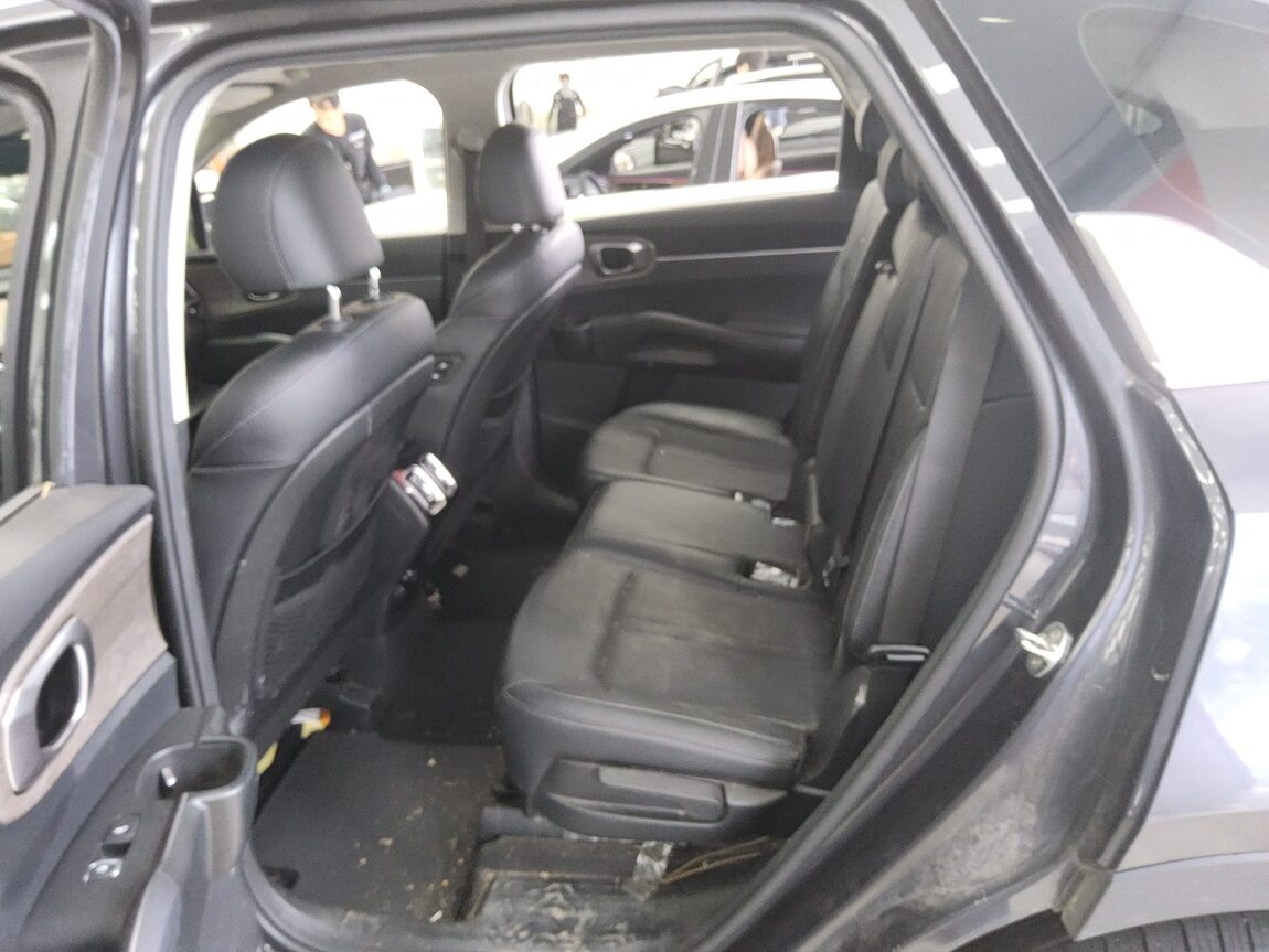 KIA NEW SORENTO (MQ4) 2.2 DIESEL 4WD PRESTIGE 2023 - zdjęcie 12