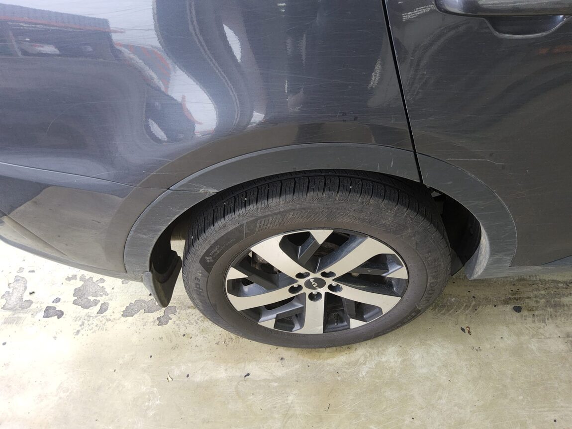 KIA NEW SORENTO (MQ4) 2.2 DIESEL 4WD PRESTIGE 2023 - zdjęcie 26