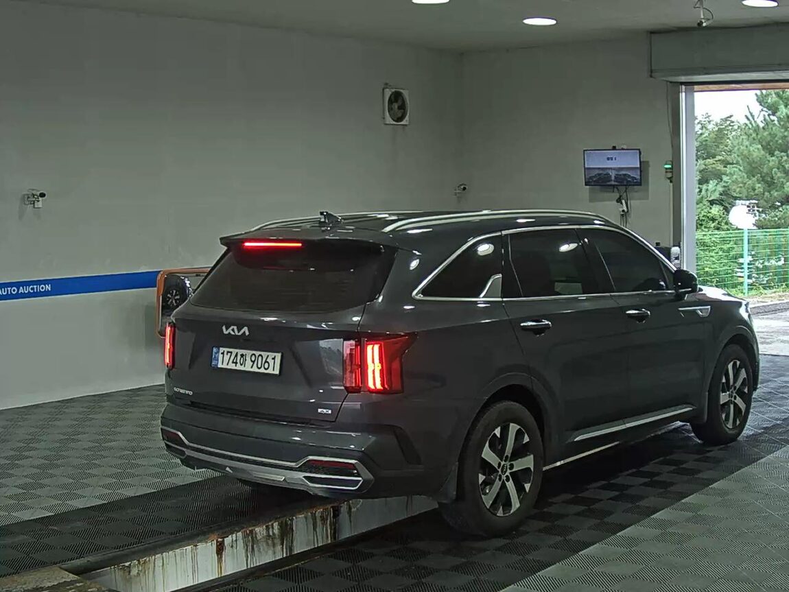 KIA NEW SORENTO (MQ4) 2.2 DIESEL 4WD PRESTIGE 2023 - zdjęcie 5