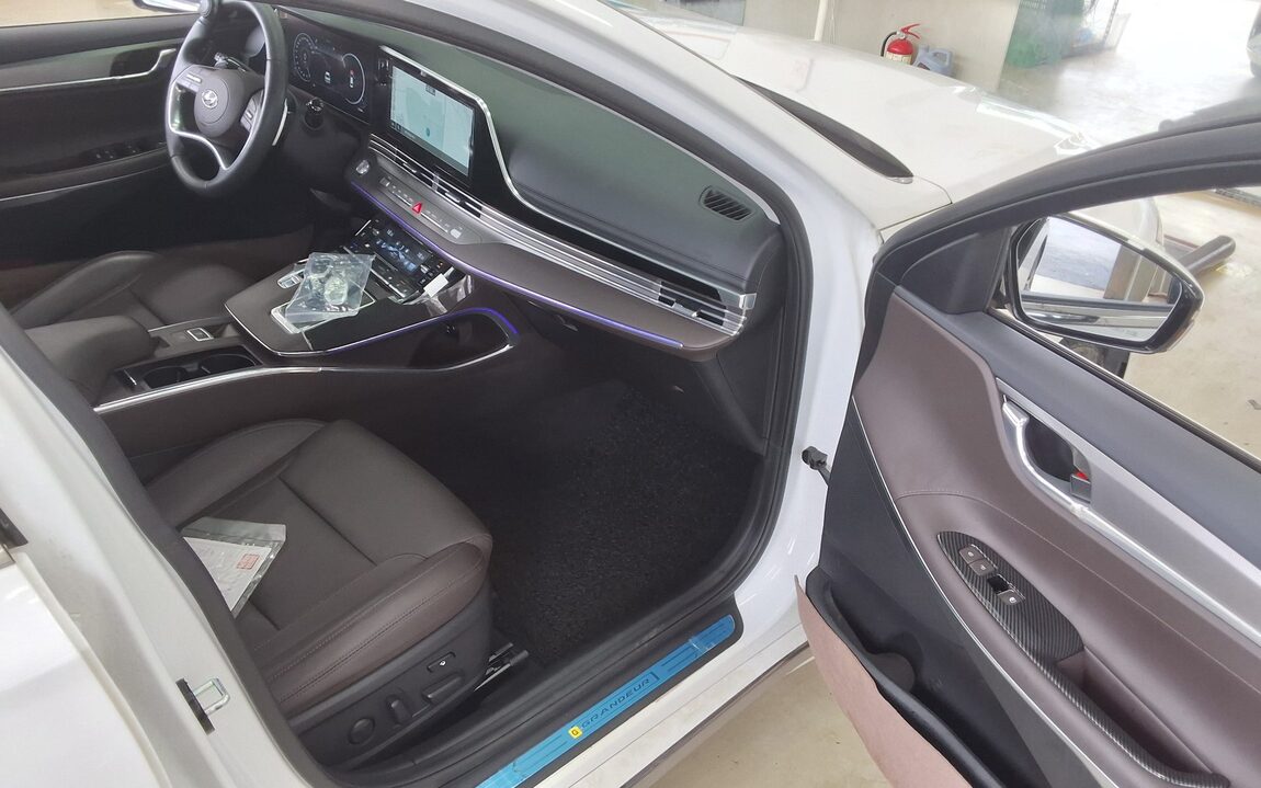 HYUNDAI THE NEW GRANDEUR IG LPi 3.0 RENTAL CAR EXCLUSIVE 2022 - zdjęcie 14