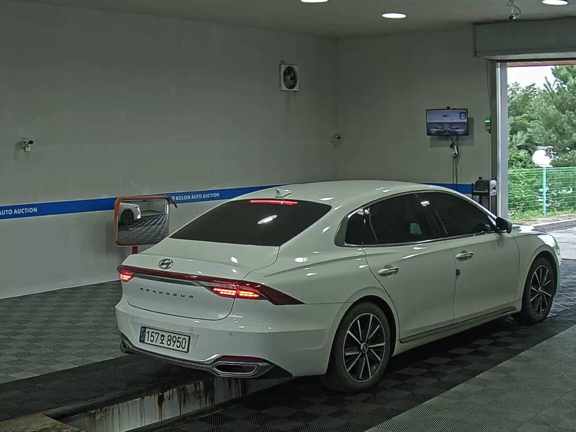HYUNDAI THE NEW GRANDEUR IG LPi 3.0 RENTAL CAR EXCLUSIVE 2022 - zdjęcie 5
