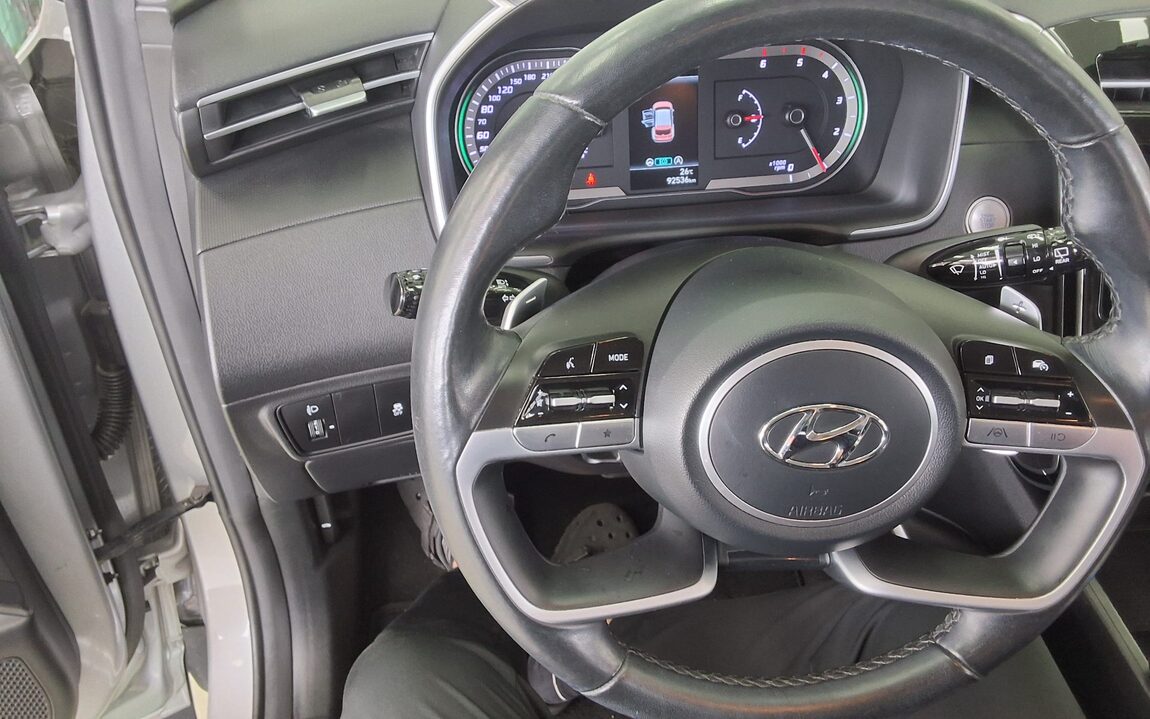 HYUNDAI THE ALL NEW TUCSON 2.0 DIESEL 2WD MODERN 2023 - zdjęcie 17